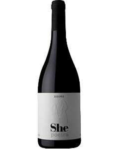 She by Poeira Tinto 2017